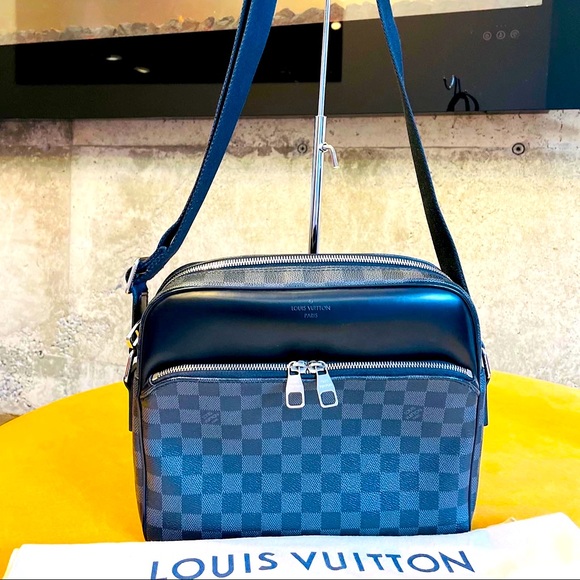 Authentic Louis Vuitton Crossbody - Picture 1 of 16